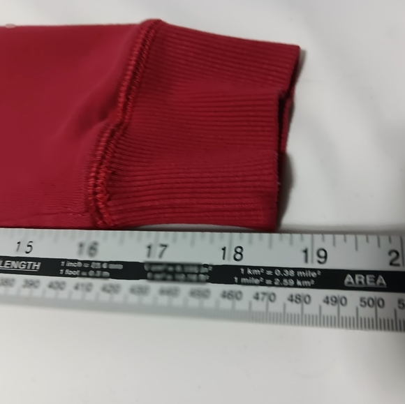 Roots ladies hoodie with Kangaroo pocket.  Ladies size s - Picture 4 of 9